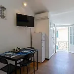 Joivy Inviting 1-bed Flat, Close To 2 Beaches, * Sestri Levante