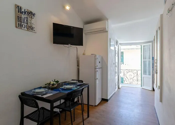 Joivy Inviting 1-bed Flat, Close To 2 Beaches, * Sestri Levante